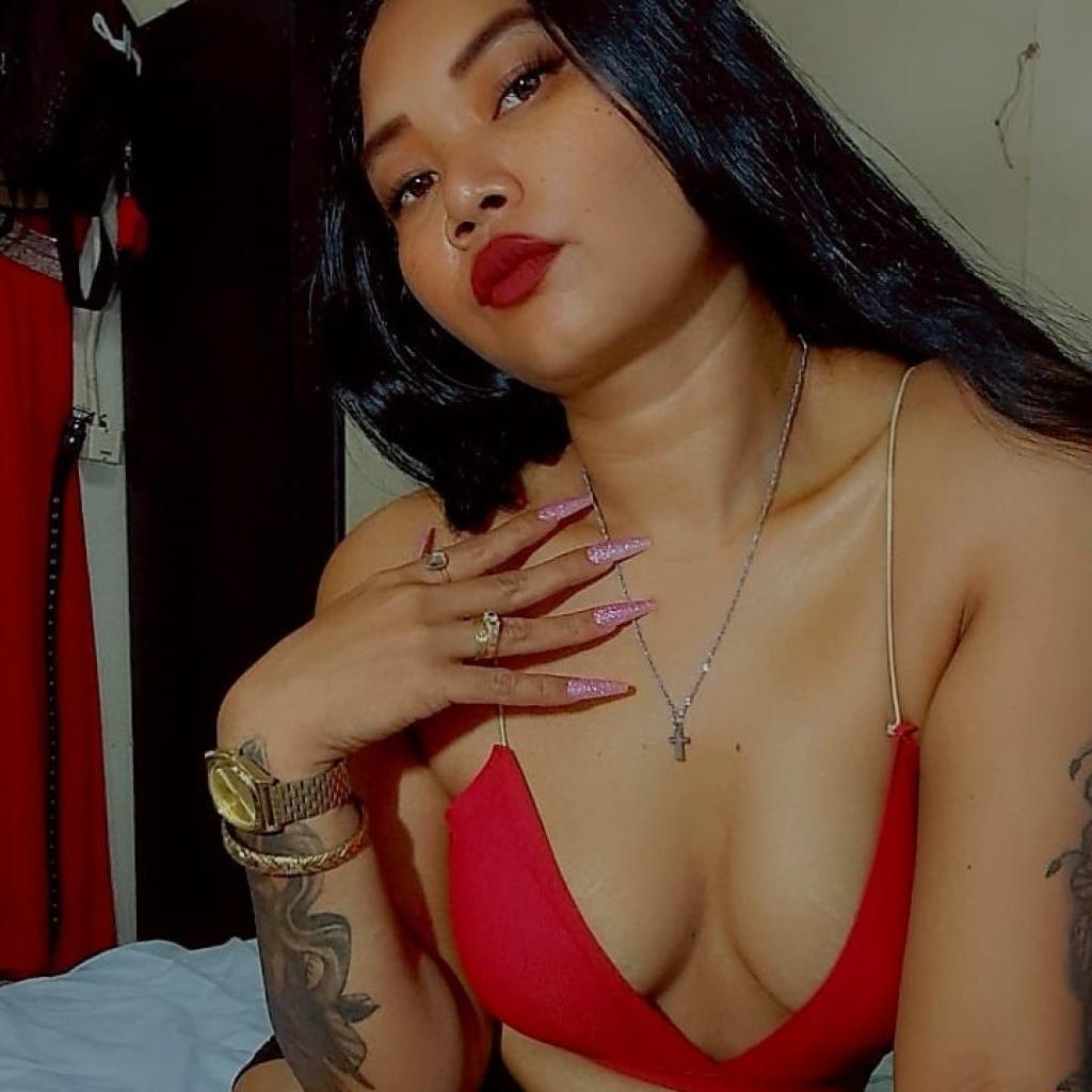 Naughty Girl Naughty Girl