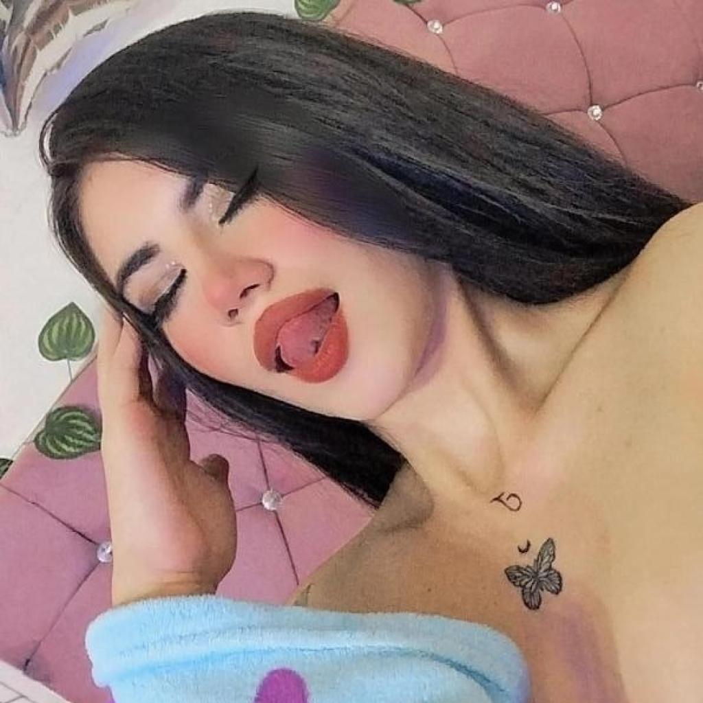 Caroline Caroline