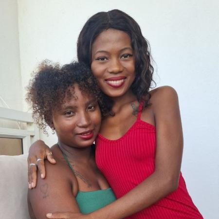 Duo Jessy and Tania