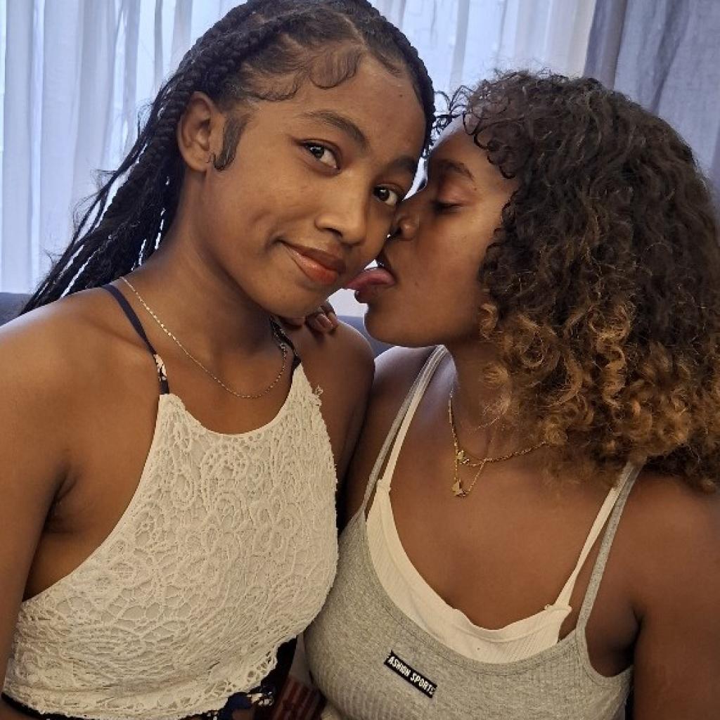 Duo Lory and Anna Duo Lory and Anna