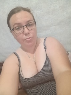 Anna-25