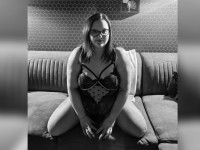 CurvyAndHorny webcam snapshot