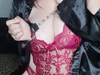 Curvybrunette webcam snapshot