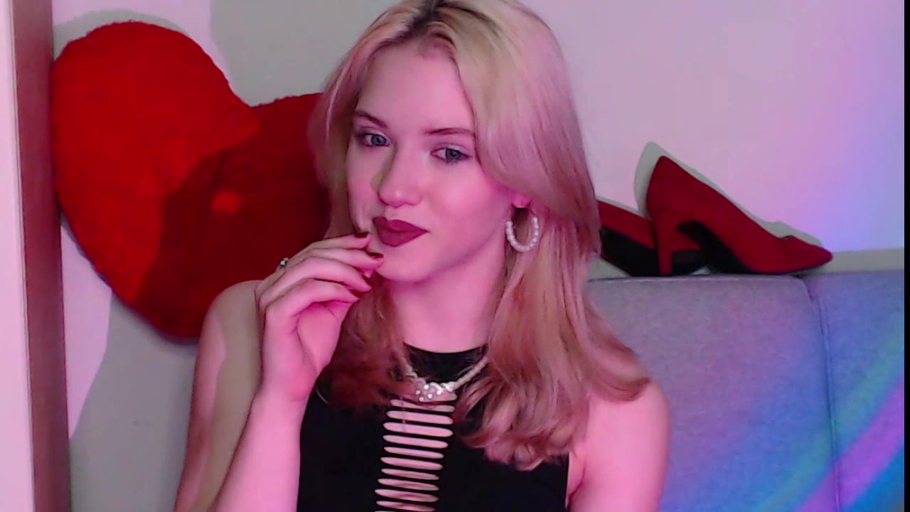 EvaFoxxxy webcam snapshot