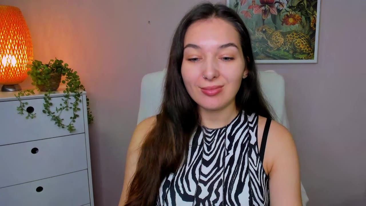 MeganTease webcam snapshot