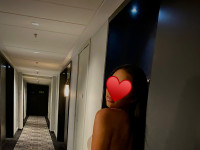 MelanieMoan webcam snapshot