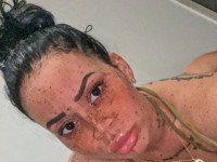 Queenceline-94