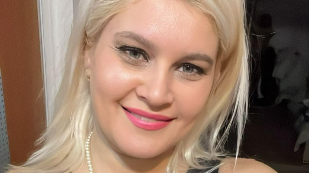 SexyElla SexyElla