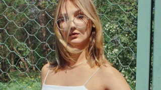 AlexisRen snapshot 33