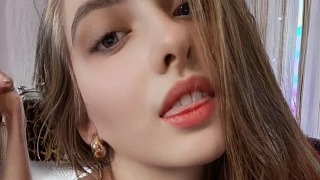 AliceCutes snapshot 7