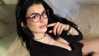 AmeliaBrunett snapshot 5