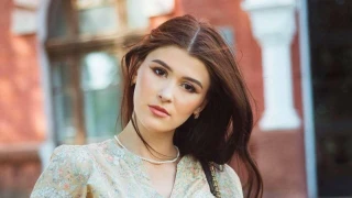 AngeLinA199 snapshot 5