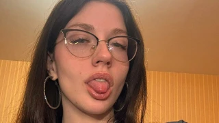 AnyaLeysly snapshot 1