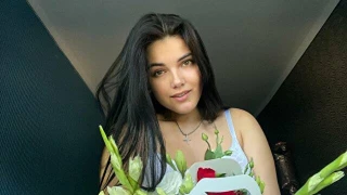 chloemerkel snapshot 7