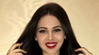CrazyLivvia snapshot 5