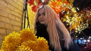 glowlykim snapshot 17