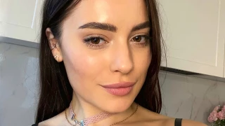 Hellenhottie snapshot 13