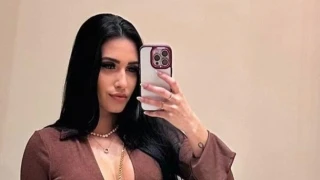 Julie25 snapshot 1
