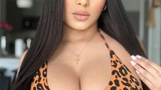 KyraPeach snapshot 10