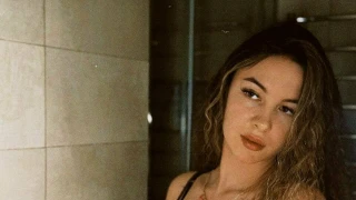 LunaCurly snapshot 3