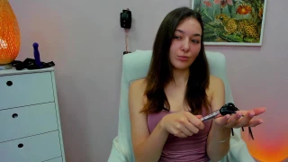 MeganTease snapshot 15