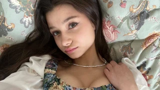 MiaRouz1 snapshot 8