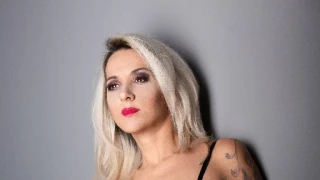 milfhorny snapshot 1