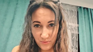 ModestMonika snapshot 4