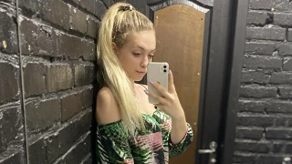 QueenLika snapshot 24