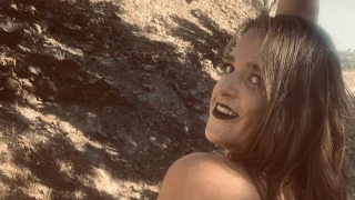 Sexy-Nicolette snapshot 4