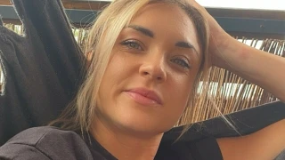 uniqueAshley snapshot 46