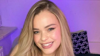 VelvetMira snapshot 9