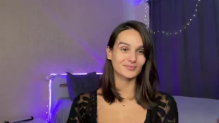 VickyCris snapshot 2