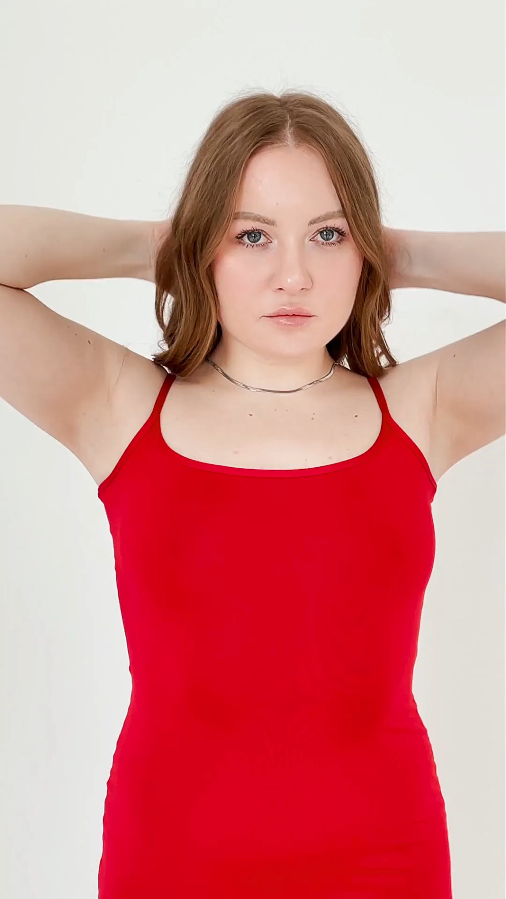 AlyaMe-posing-in-a-red-dress.mp4