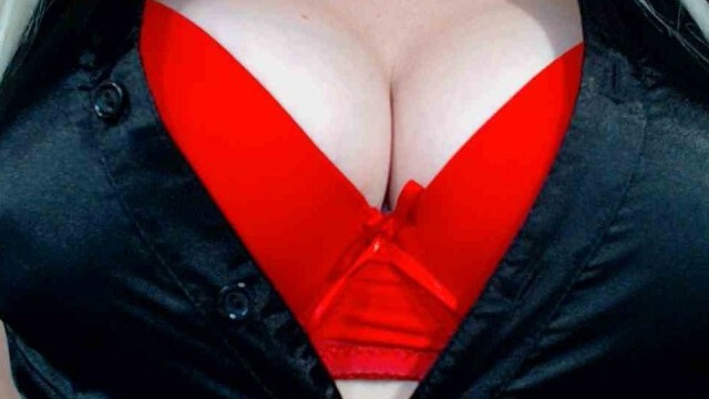 webcam-bisexuele-jonge-vrouw-Armany-Cup-C-1752875298183.mp4