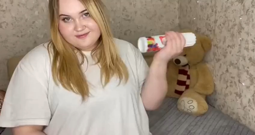 I-am-a-sweet-girl.mp4