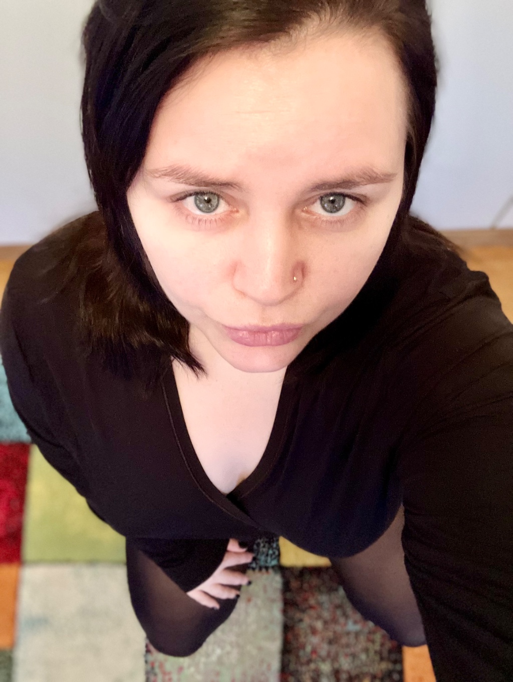 webcam-jonge-vrouw-Elin20-Cup-B-1770484969545.mp4