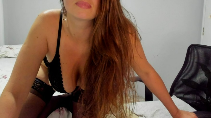 webcam-bisexuele-jonge-vrouw-Heleenx-Cup-H-1757474635378.mp4