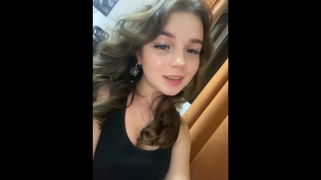 IceAddison-im-so-horny.mp4