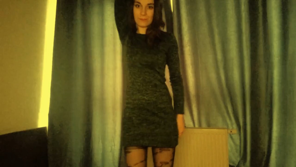 webcam-jonge-vrouw-IceIceCram-Cup-H-1742150084789.mp4