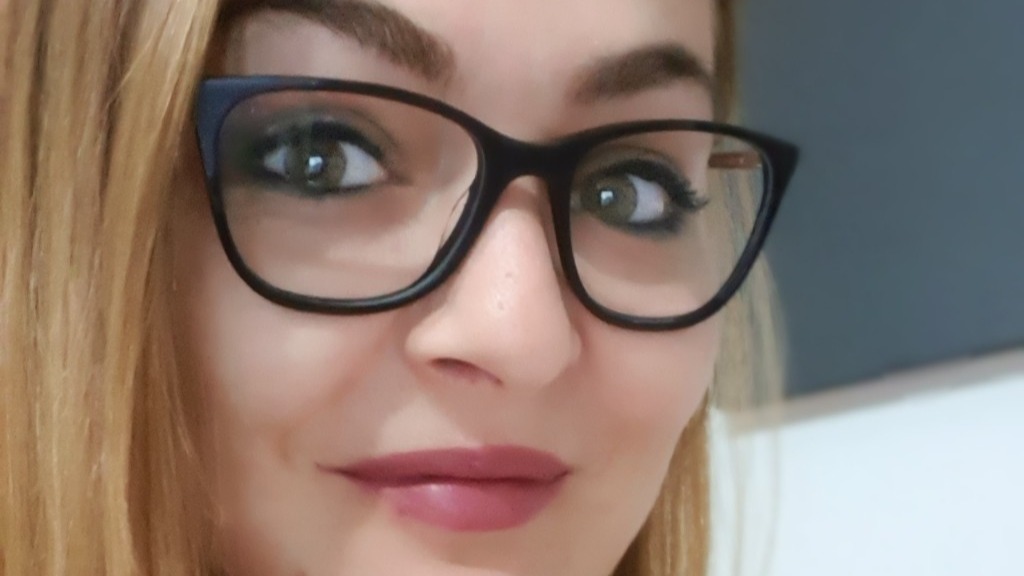 webcam-Milf-vrouw-LadyElisheva-Cup-A-1762071175827.mp4