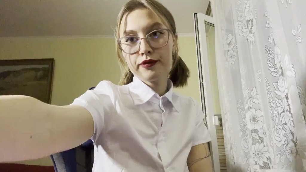 Malvina-will-you-be-my-professor.mp4