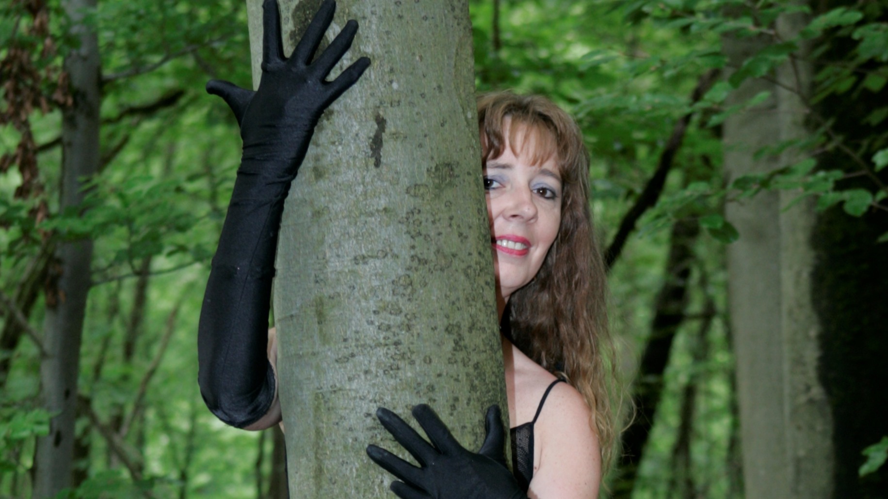 webcam-rijpe-vrouw-milfi-69-doggy-Cup-C-1740390664438.mp4