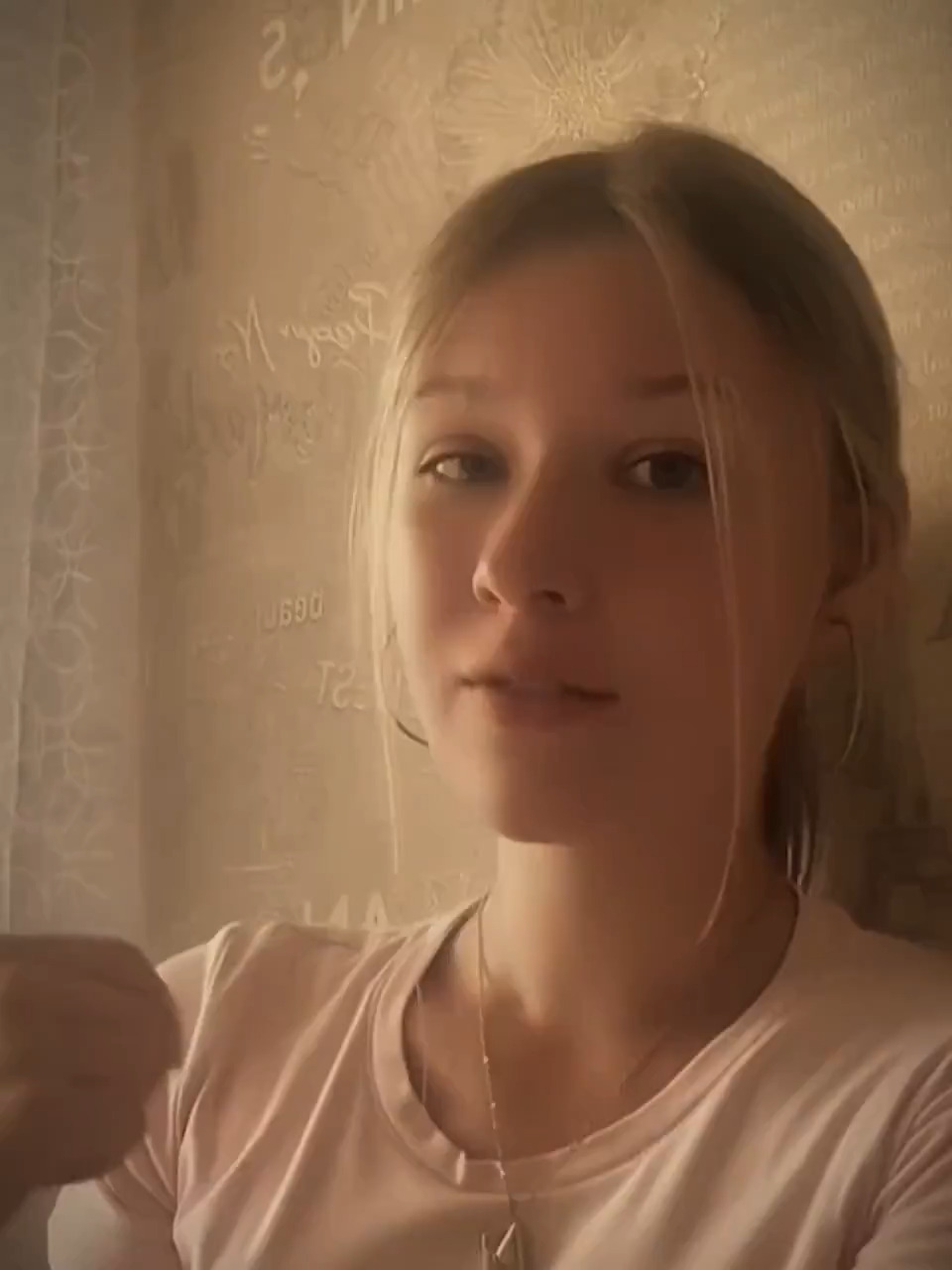 SkyeDavis-webcam-video-1-The-teaser.mp4