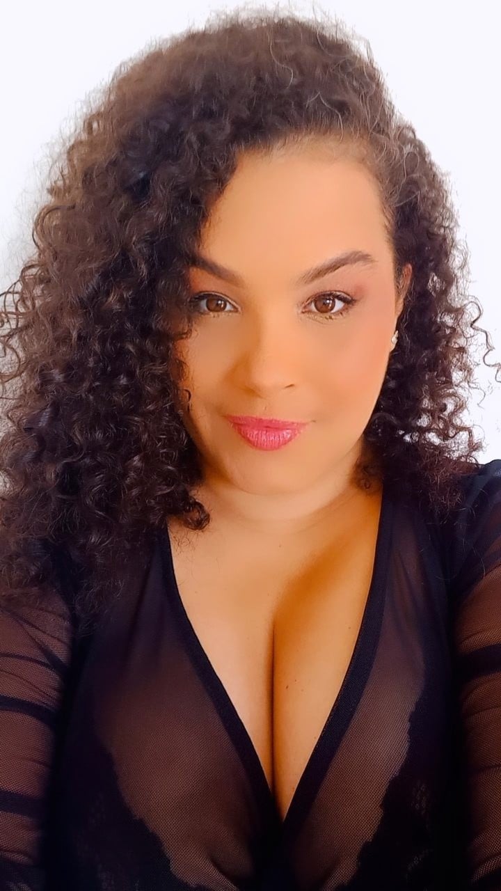 webcam-oma-SusieStorm-Cup-H-1769094180587.mp4