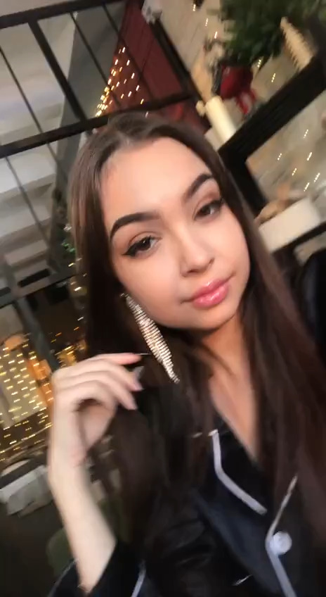 YuliannaX-webcam-video-1-im.mp4